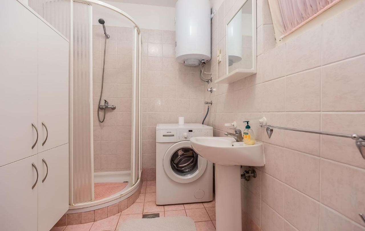 Apartament Mila Poreč Zewnętrze zdjęcie